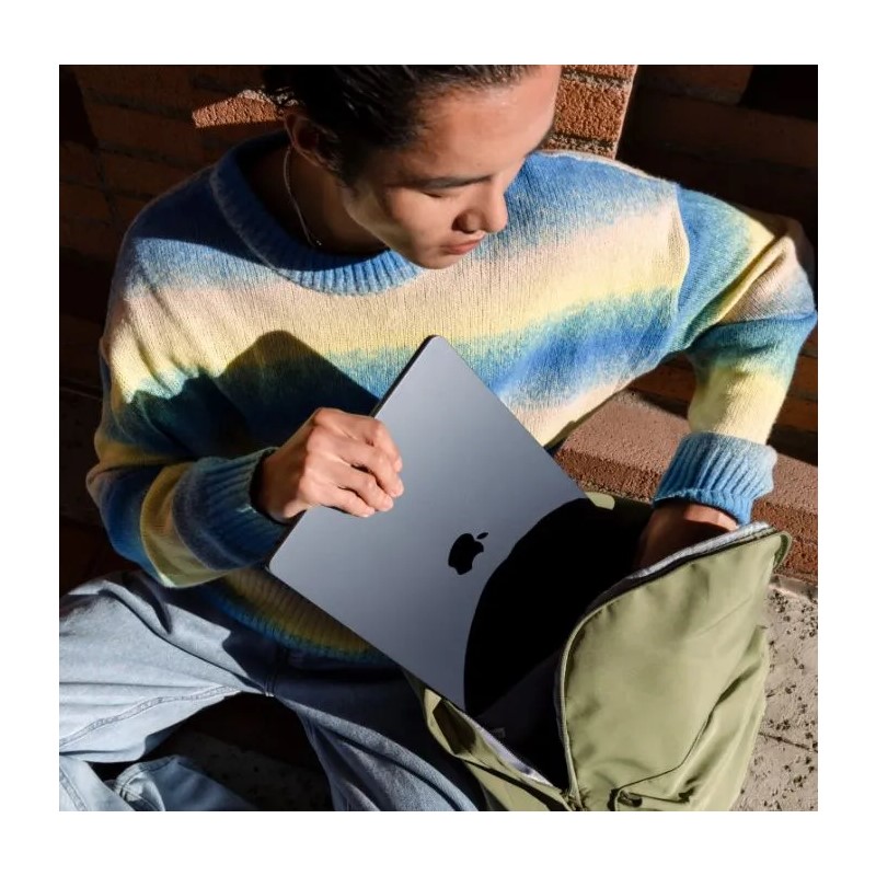 Ноутбук Apple MacBook Air 15 (2024), M3, 8/512Gb (MRYT3), Starlight