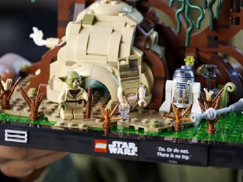 Конструктор LEGO Star Wars 75330 Диорама: Обучение джедаев на Дагобе, 1000 дет.r Wars 75330 - Обучение джедаев