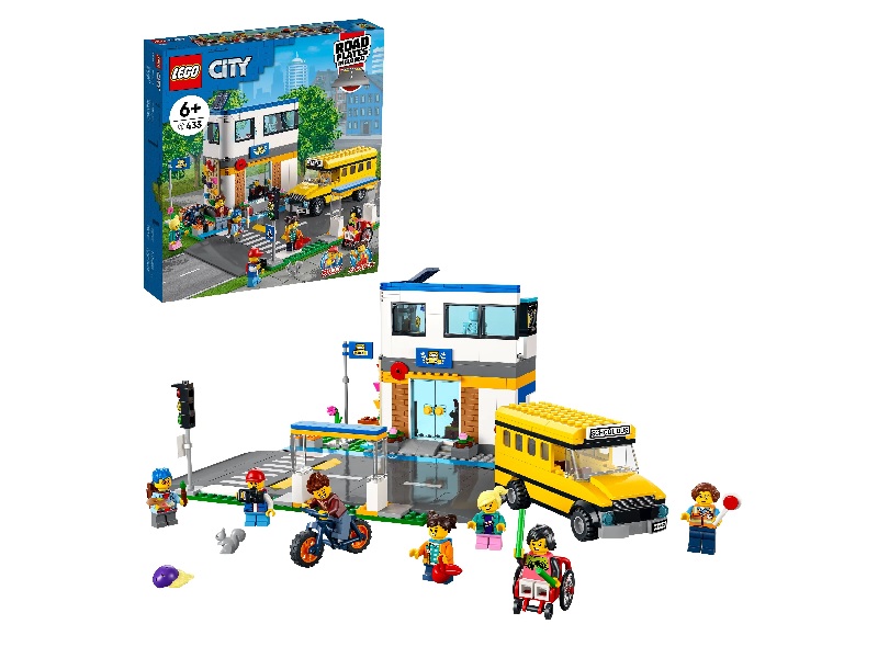 Конструктор LEGO City Community 60329 День в школе