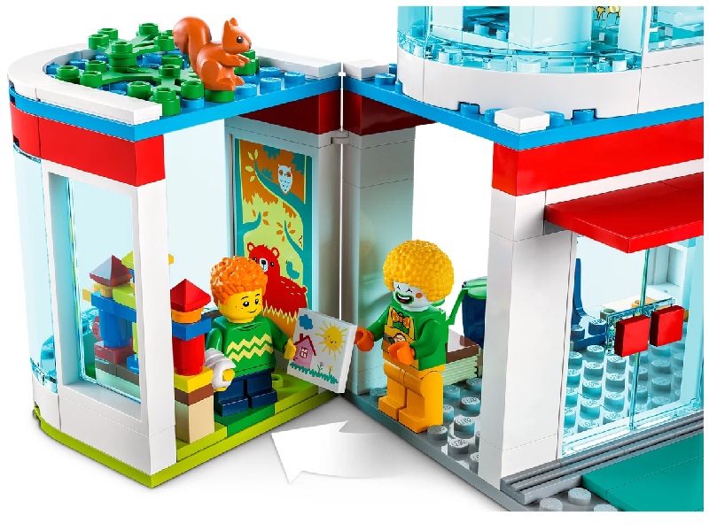 Конструктор LEGO City Community 60330 Больница